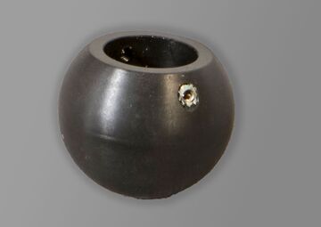 Ansicht auf eine schwarze Wechselklappe für einen Rollspitze 