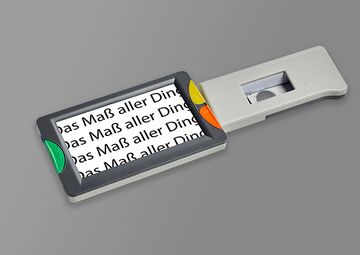 digitale lupe aufgeklappt mit schriftbild