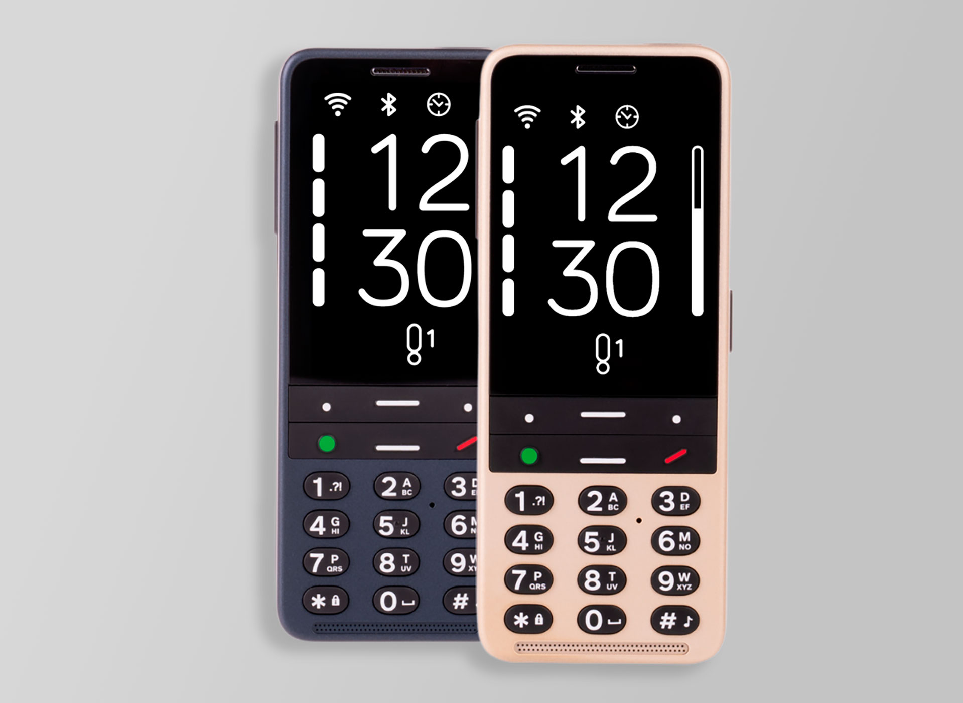 Ansicht auf beide Smartphones in den Farben Ozeanblau und Sandgold.